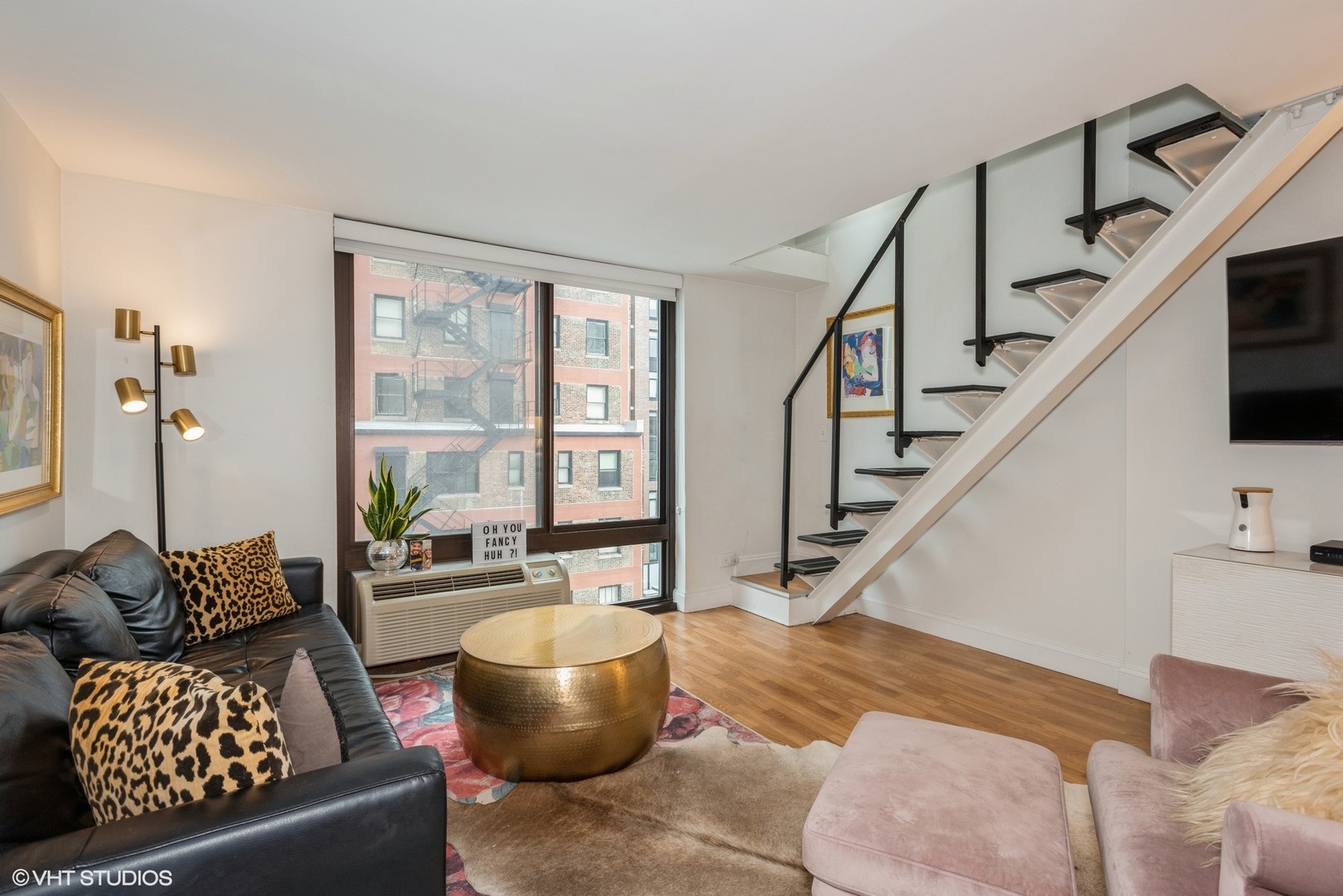 1221 N DEARBORN Street Unit: 607S