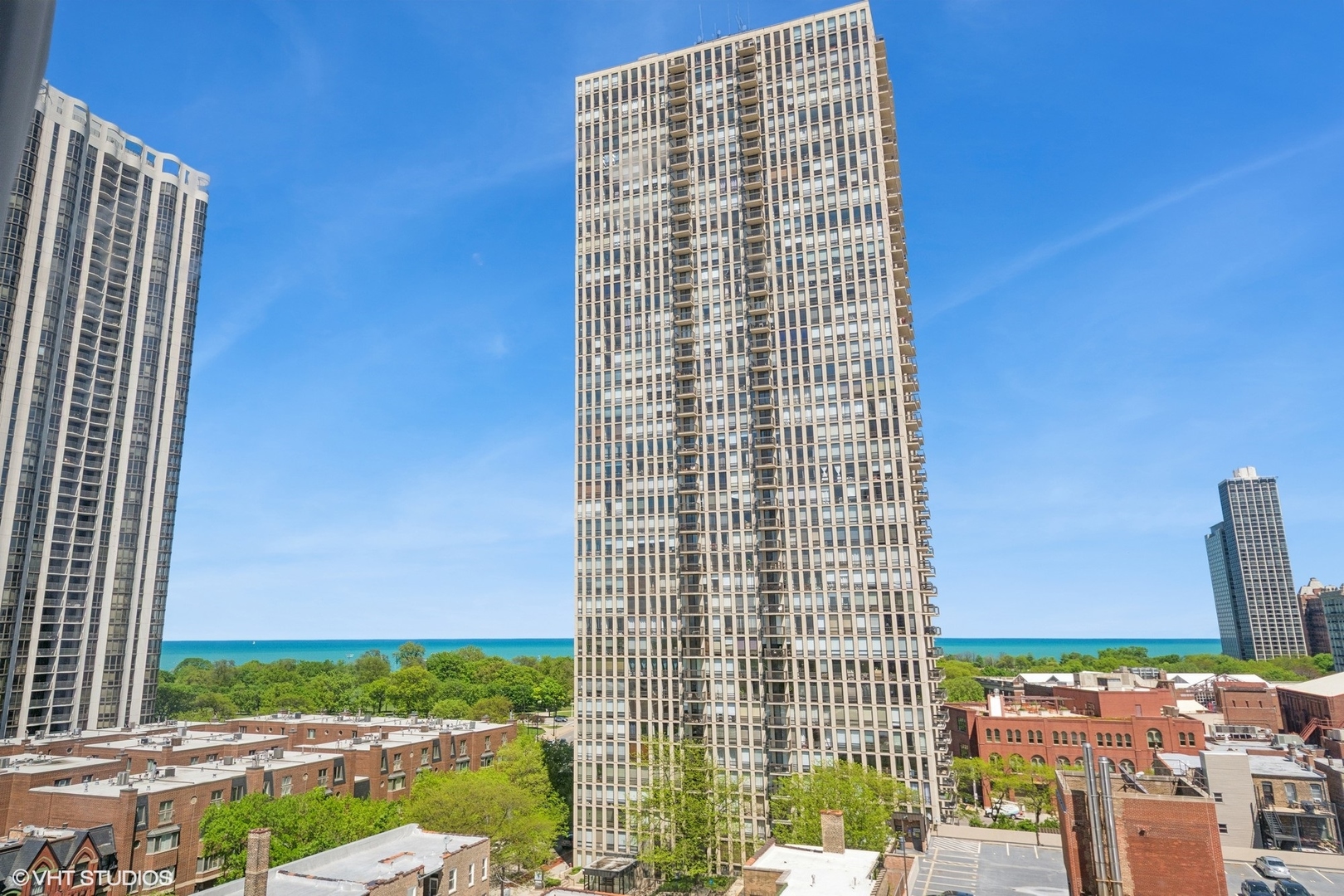 1636 N Wells Street Unit: 1107