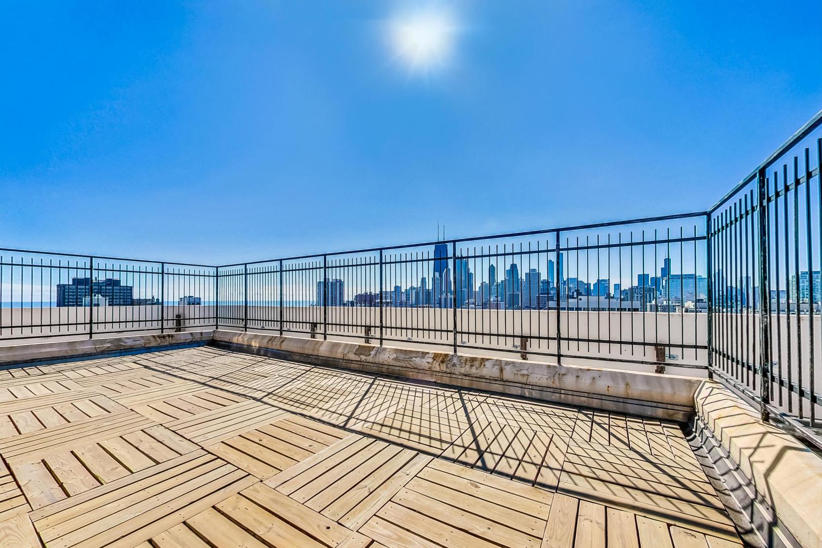 70 W Burton Place Unit: 2601