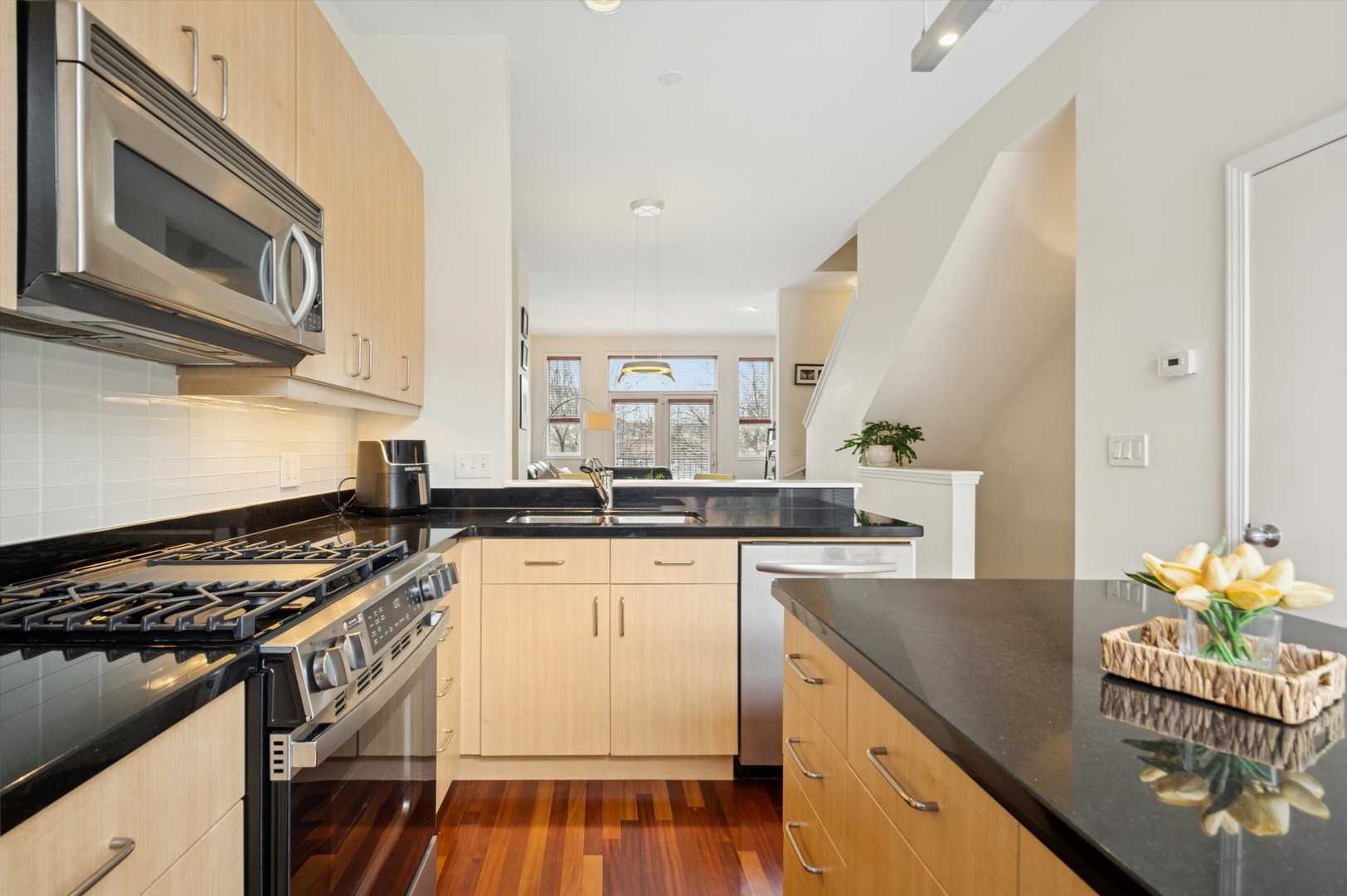 1219 N Sedgwick Street