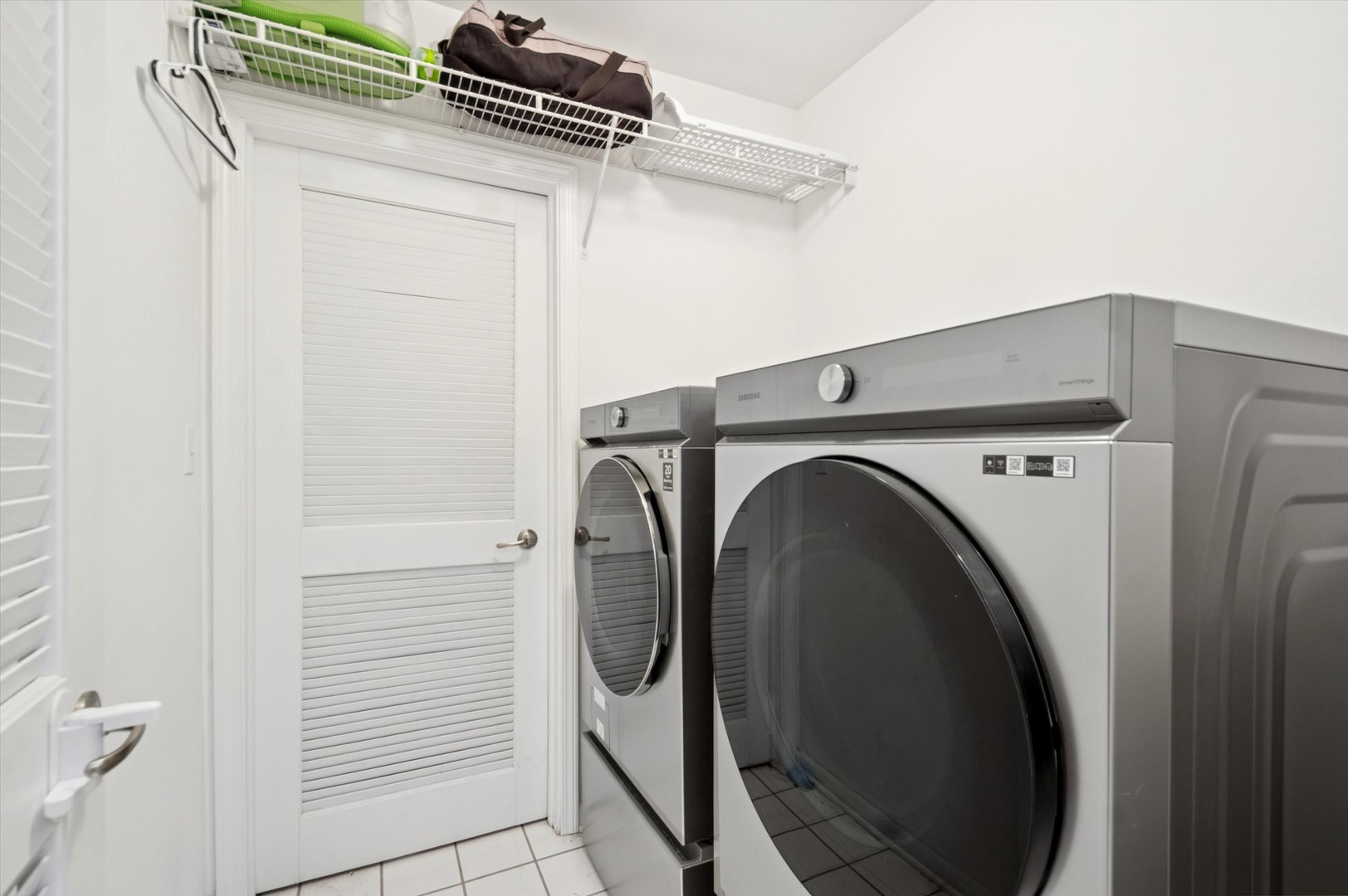 1407 N Campbell Avenue Unit: 1