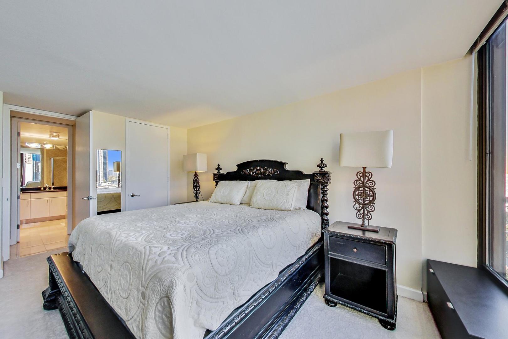 505 N Lake Shore Drive Unit: 1312