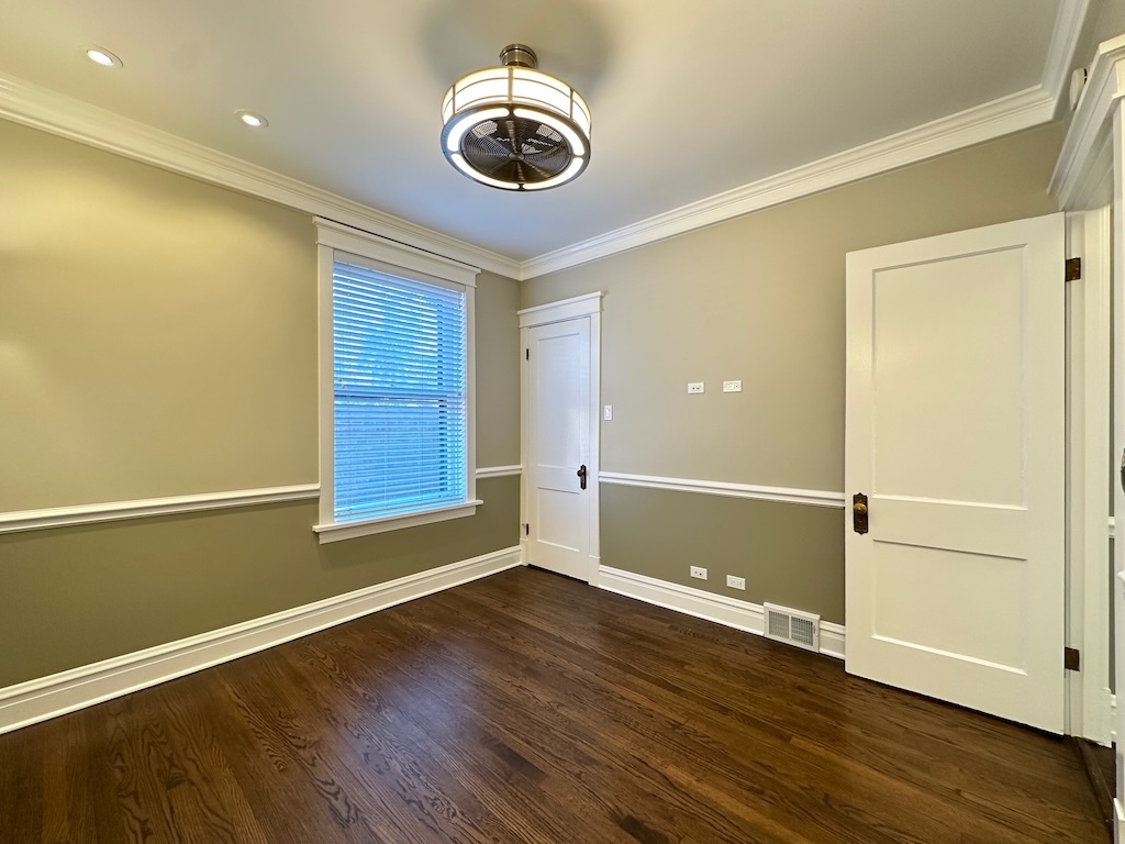 1938 W Berenice Avenue Unit: 1