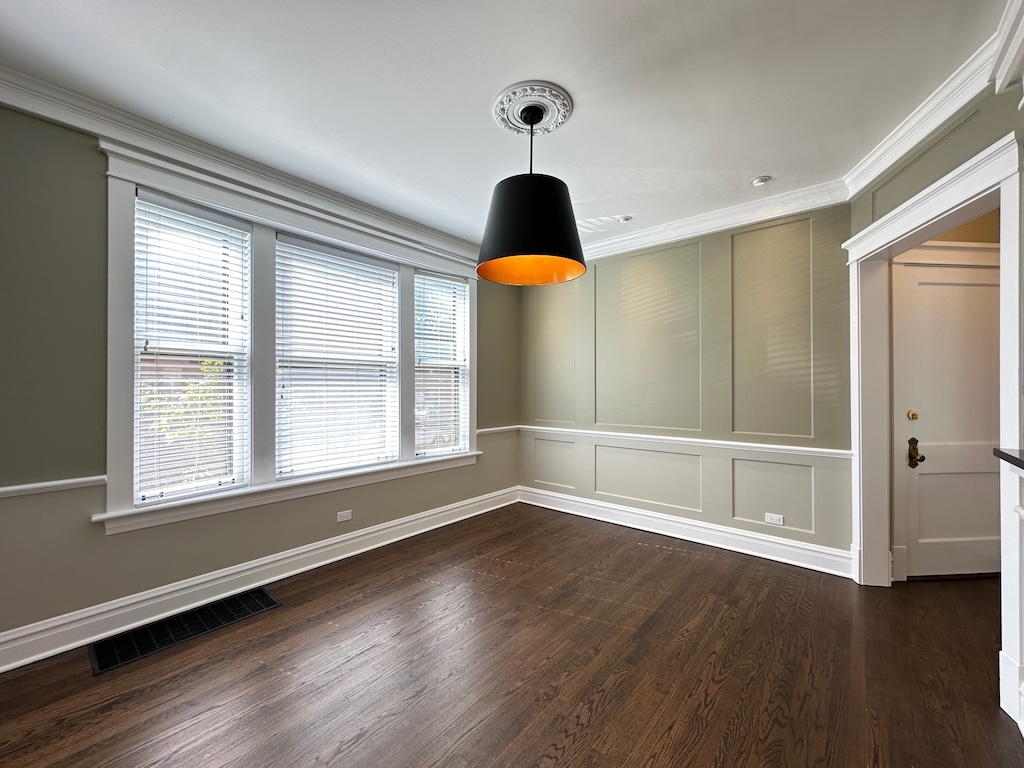 1938 W Berenice Avenue Unit: 1