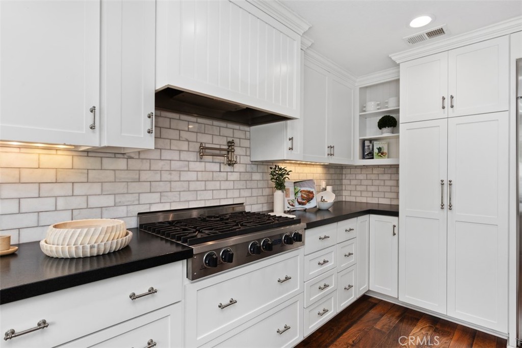 26505 Avenida Veronica
