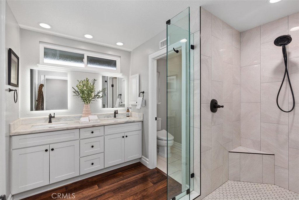 26505 Avenida Veronica