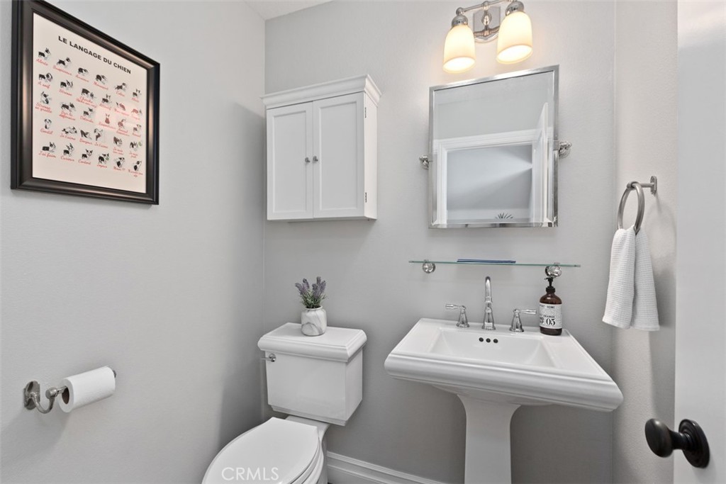 26505 Avenida Veronica