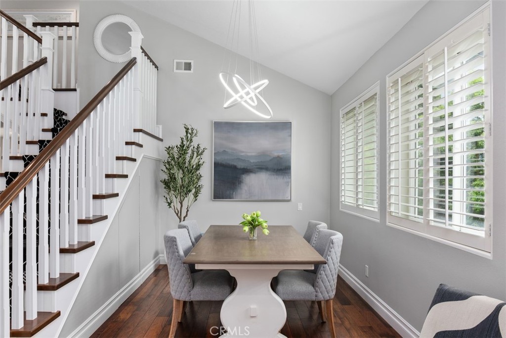 26505 Avenida Veronica