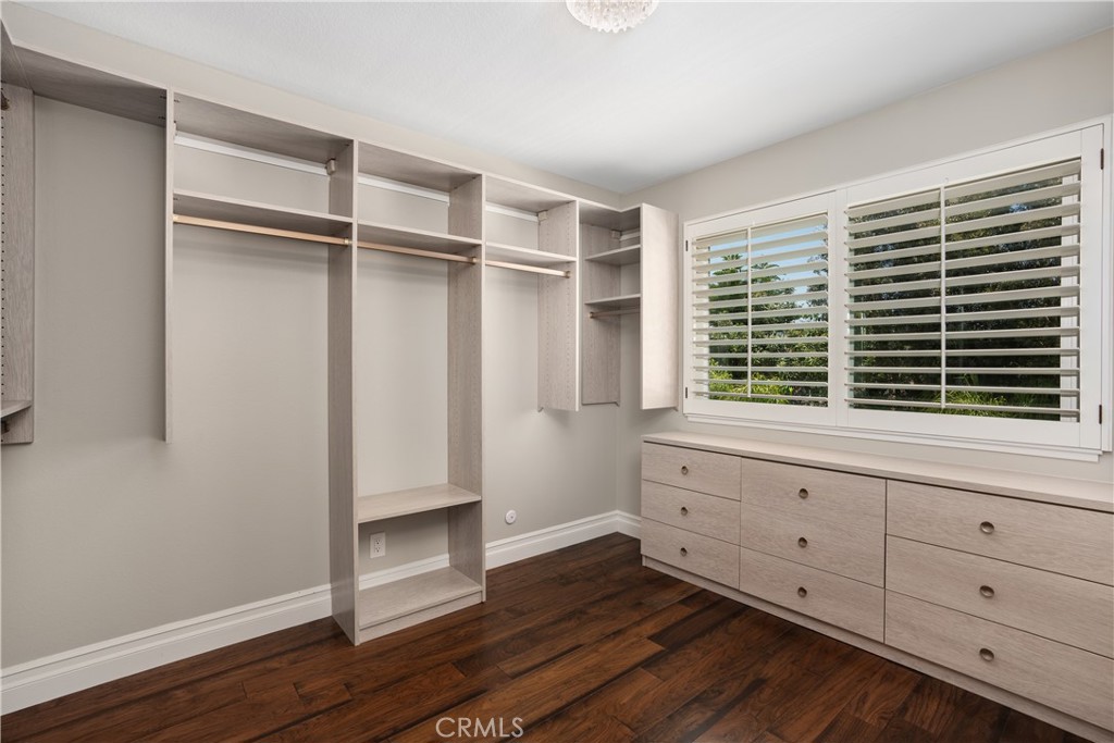 26505 Avenida Veronica