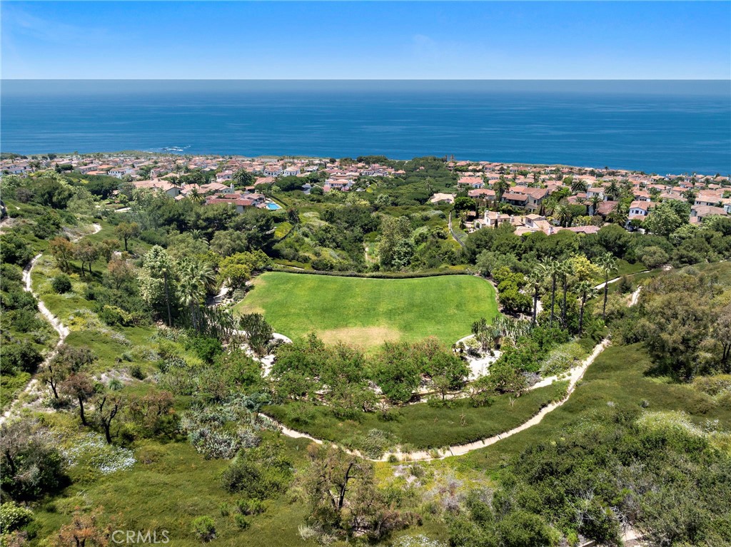 14 Rockshore Bluff
