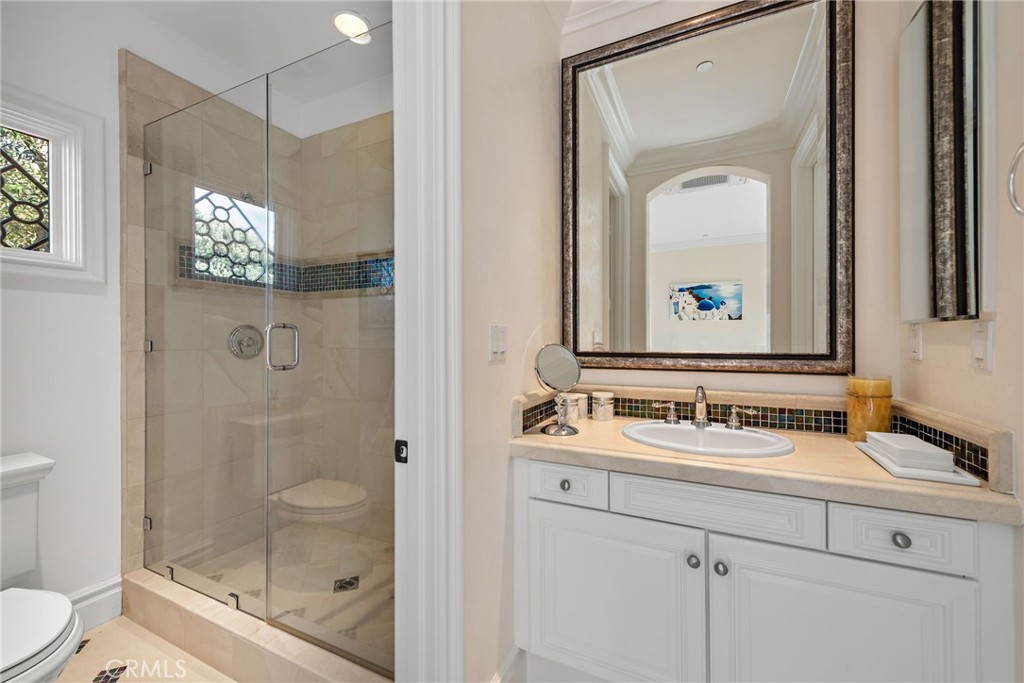 14 Rockshore Bluff