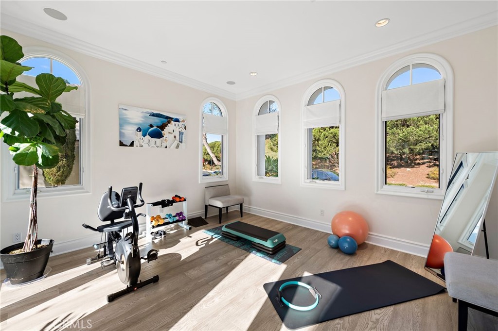 14 Rockshore Bluff