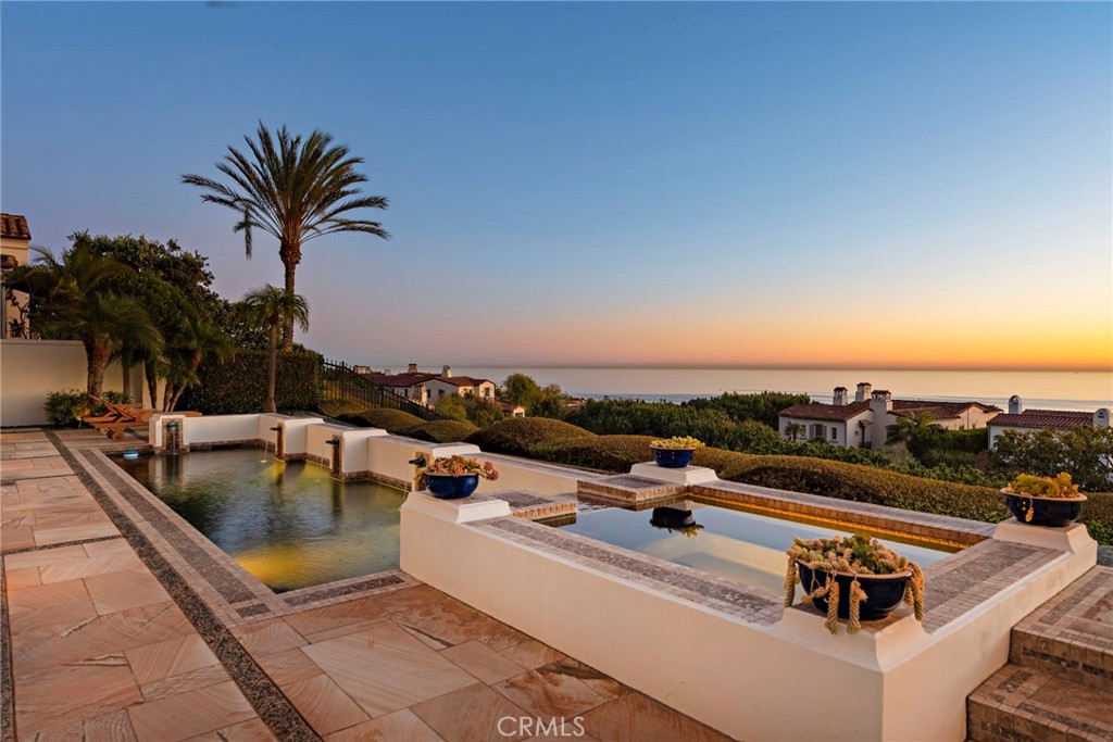 14 Rockshore Bluff