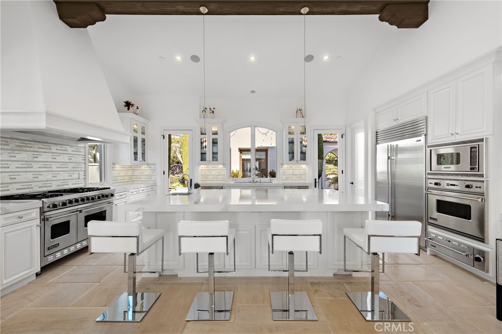 14 Rockshore Bluff