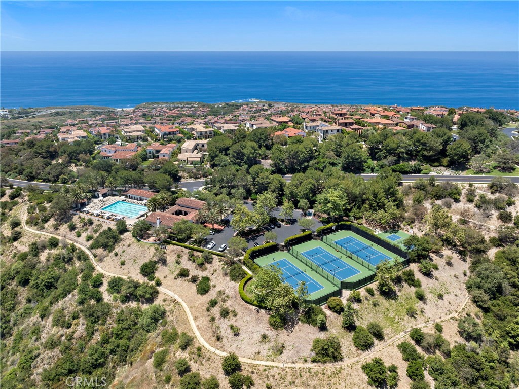 14 Rockshore Bluff