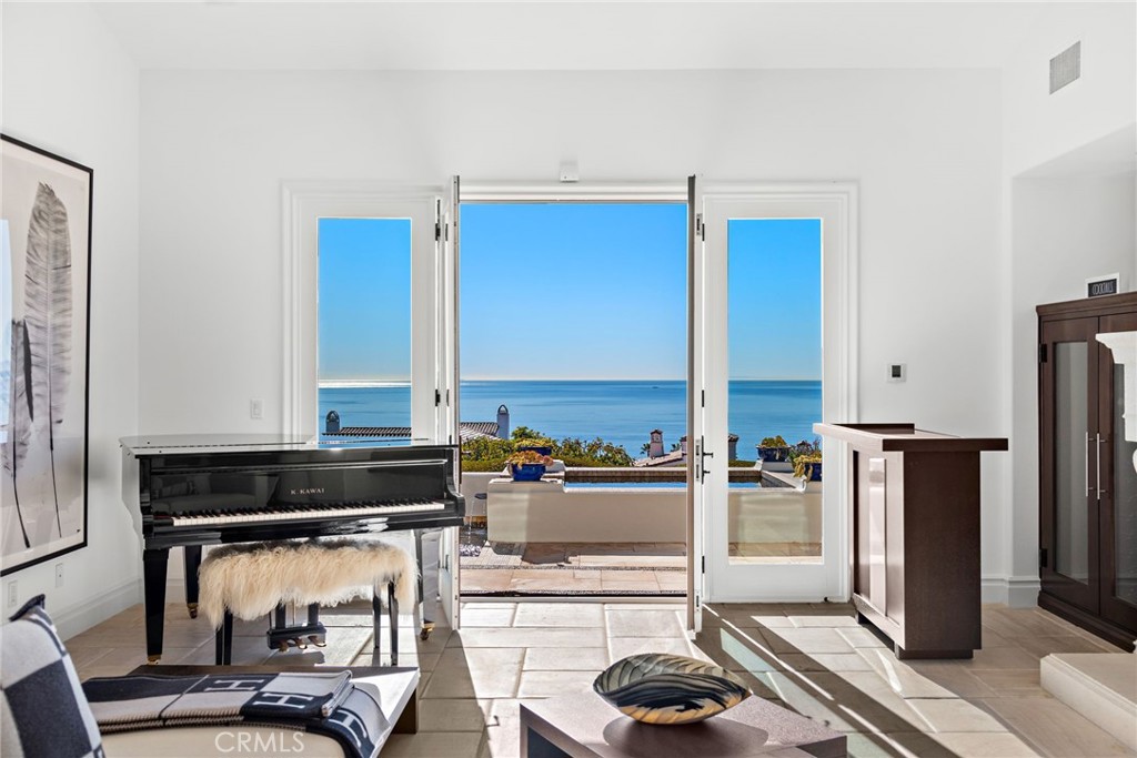 14 Rockshore Bluff