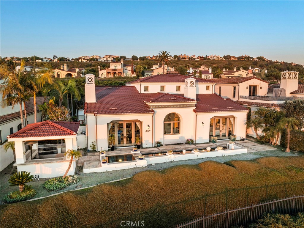 14 Rockshore Bluff