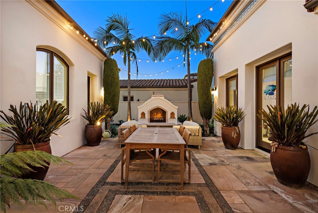14 Rockshore Bluff