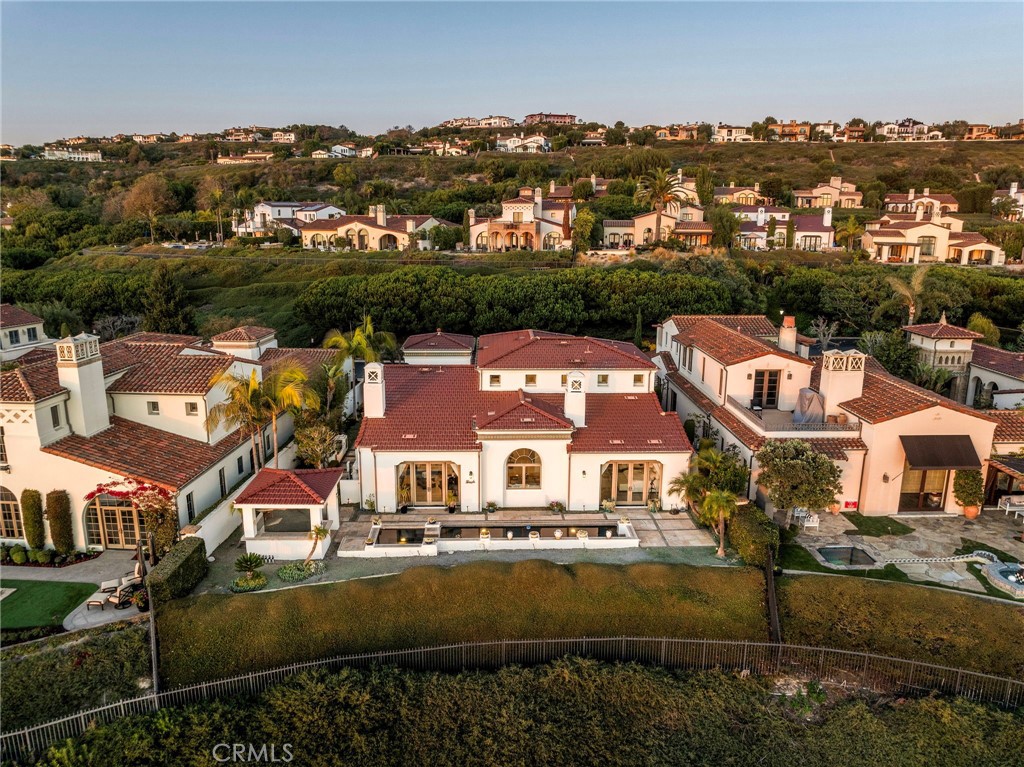 14 Rockshore Bluff