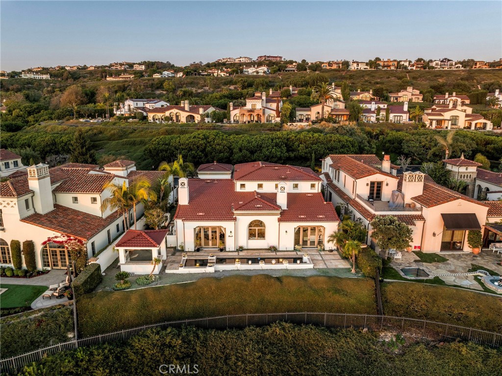 14 Rockshore Bluff