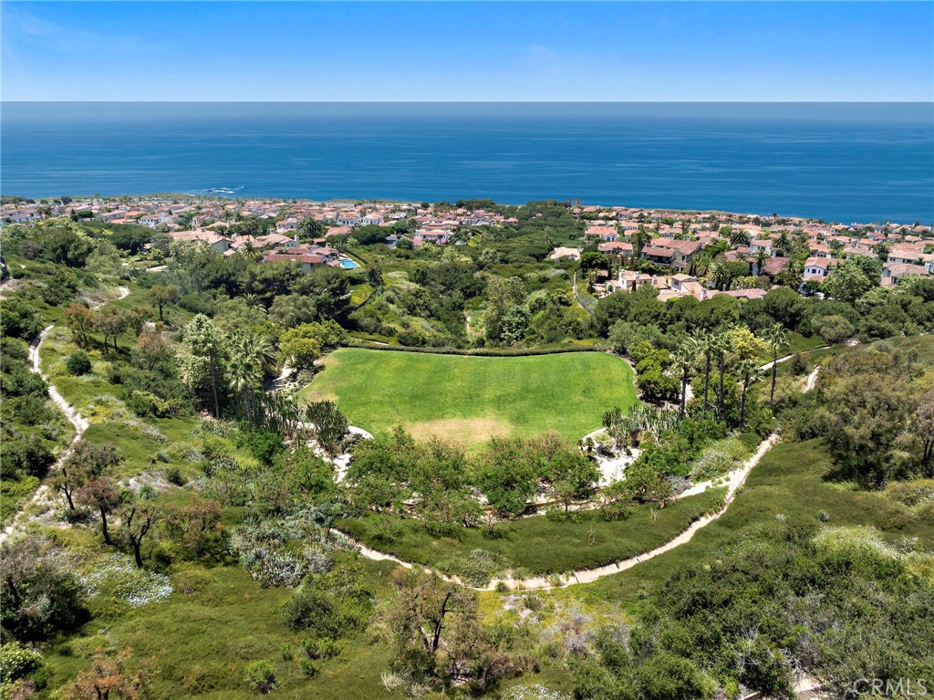 14 Rockshore Bluff