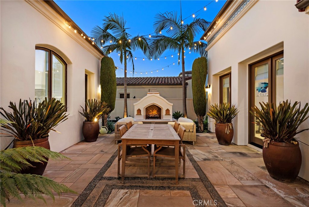 14 Rockshore Bluff