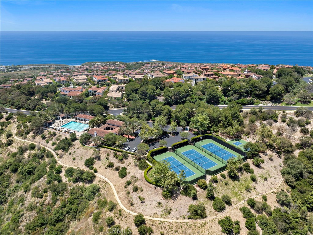 14 Rockshore Bluff