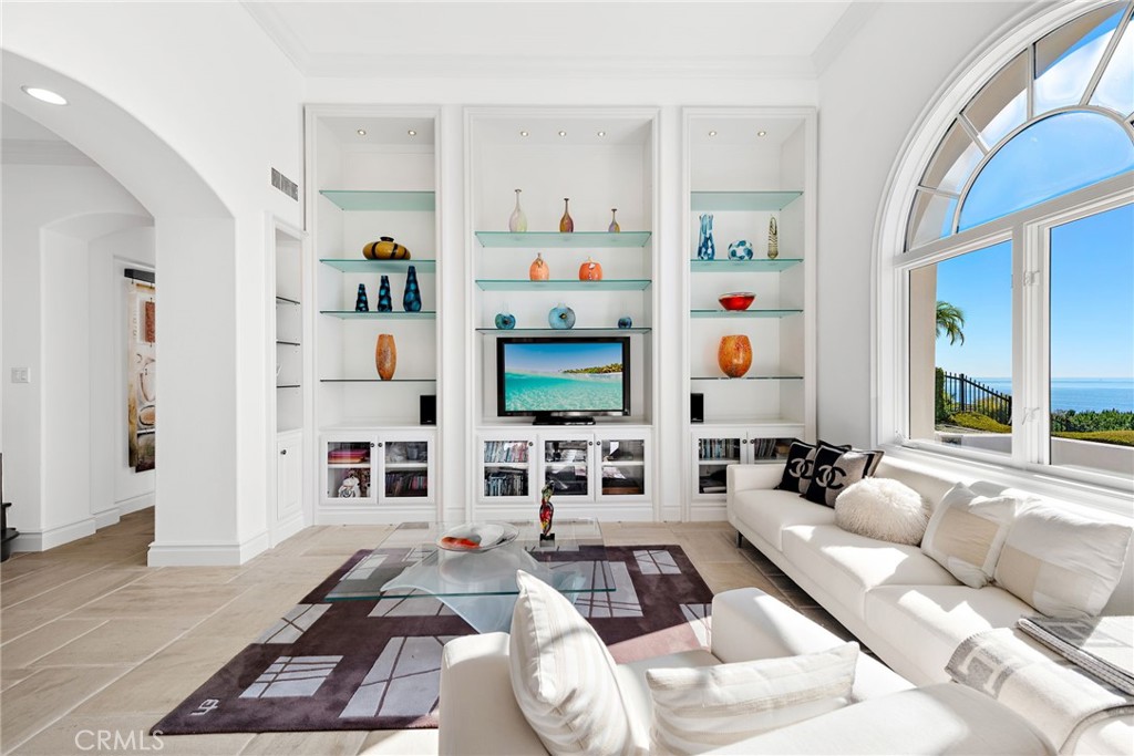 14 Rockshore Bluff