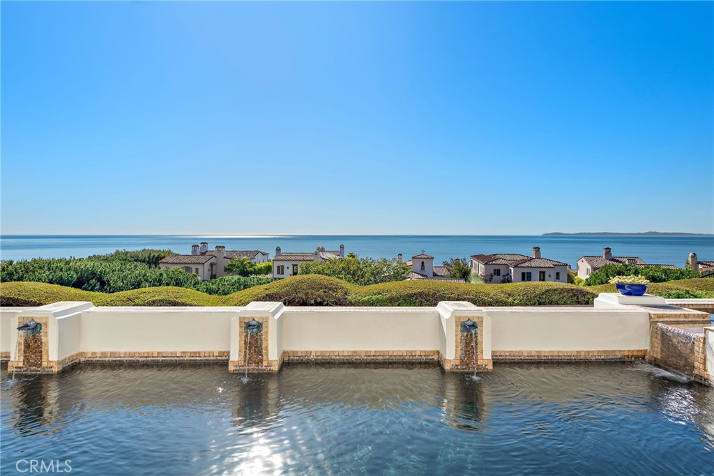 14 Rockshore Bluff
