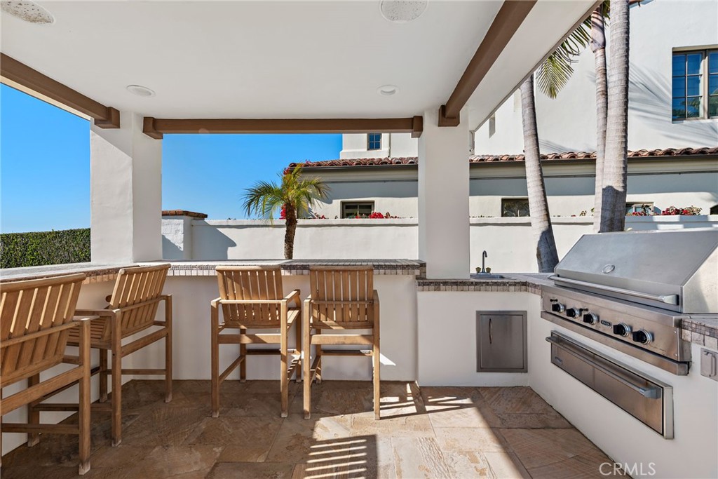 14 Rockshore Bluff