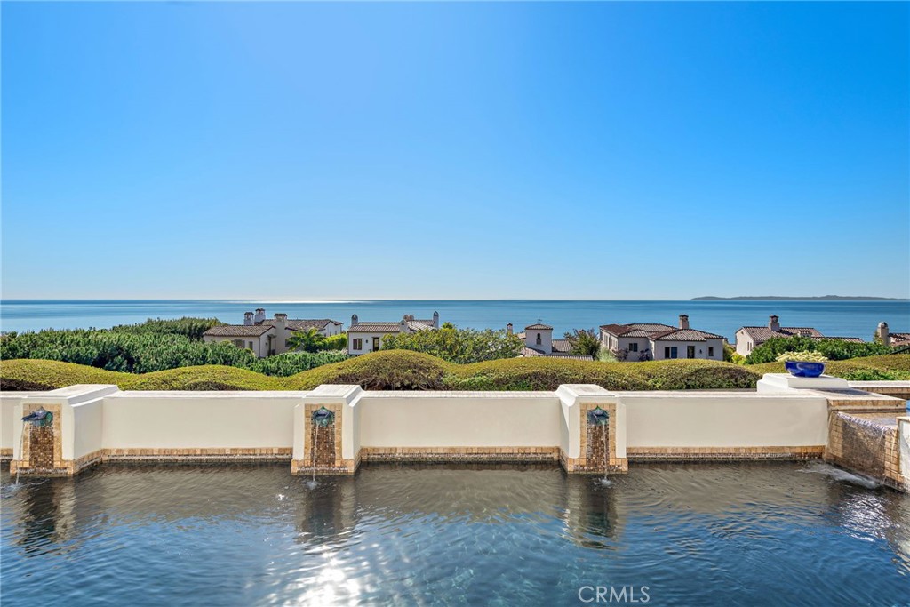 14 Rockshore Bluff