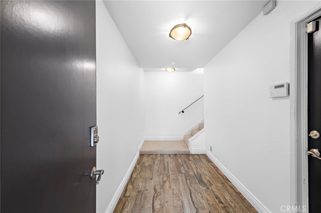 33672 Blue Lantern Street 6