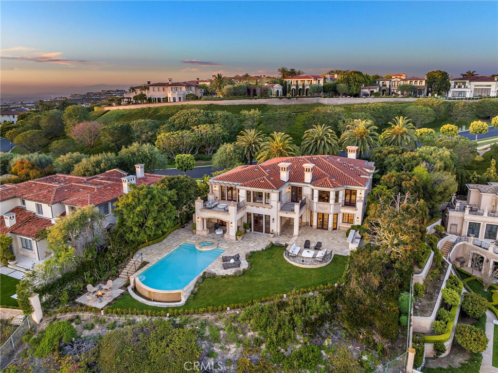 50 Pelican Crest Drive