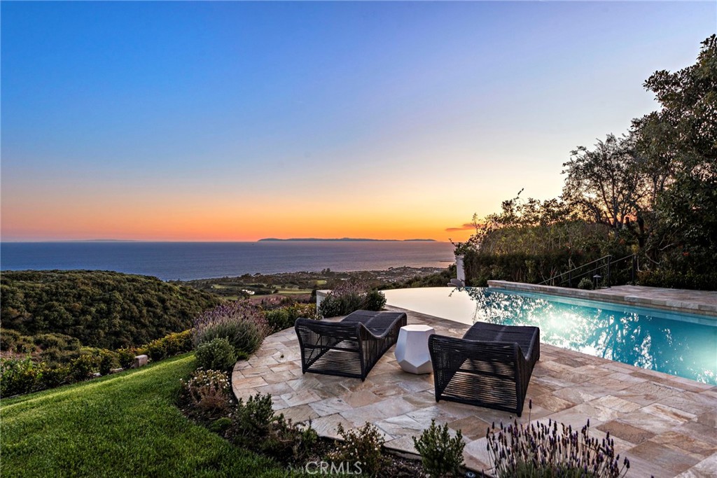50 Pelican Crest Drive