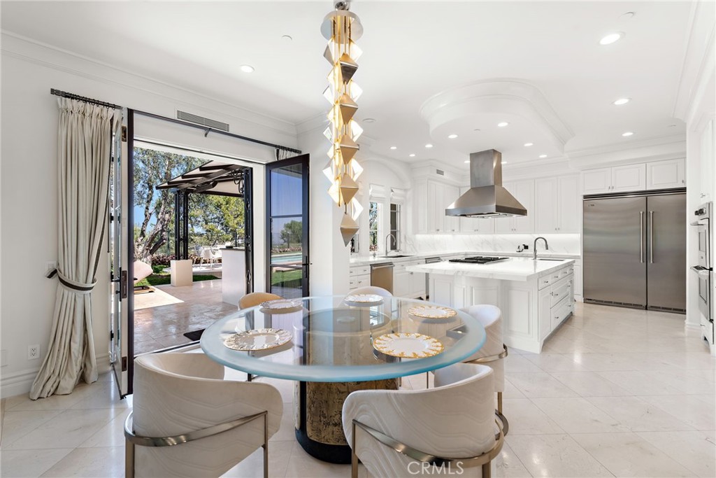 23 Skyridge