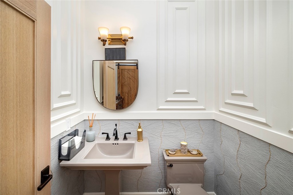 18821 Ridgeview Circle