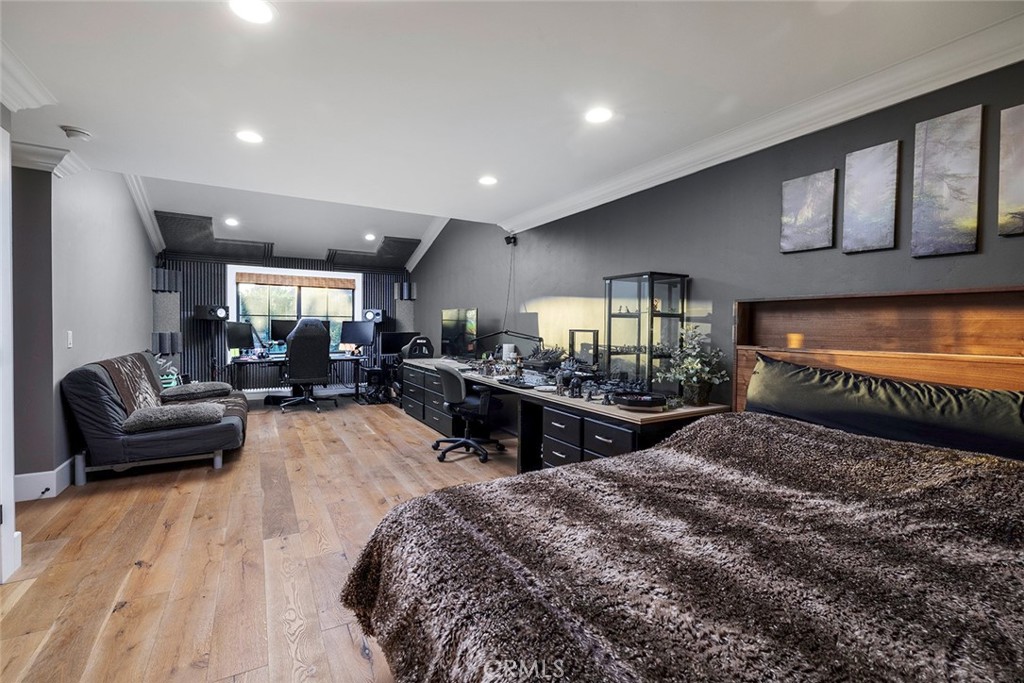 18821 Ridgeview Circle