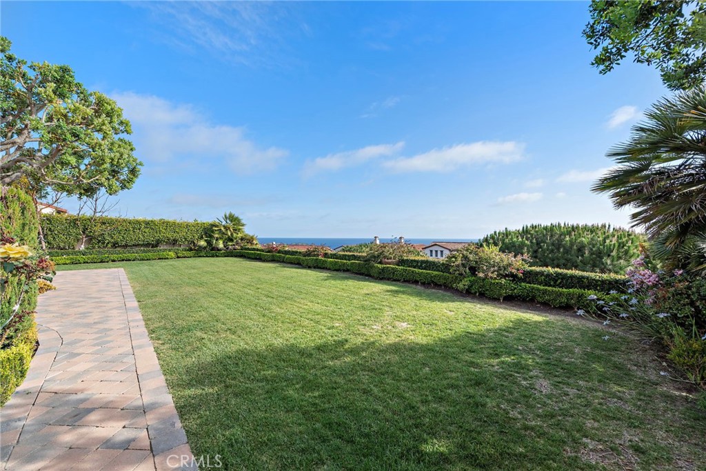 8 Whalers Bluff