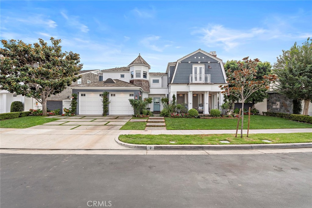 7 Cape Danbury