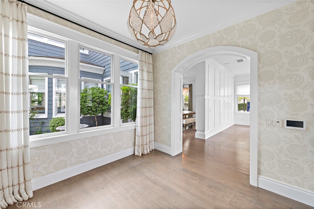 7 Cape Danbury
