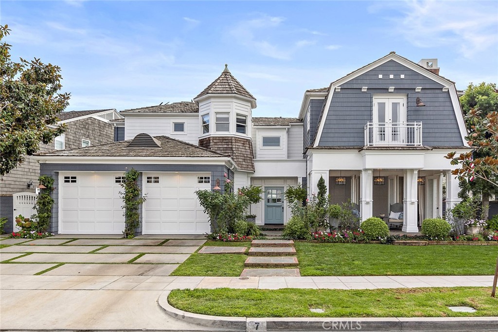 7 Cape Danbury