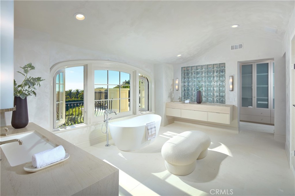 3 Island Vista