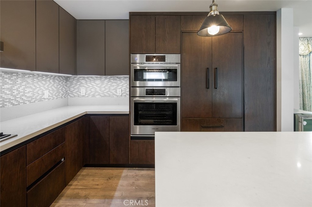 188 S Sierra Madre Boulevard 8