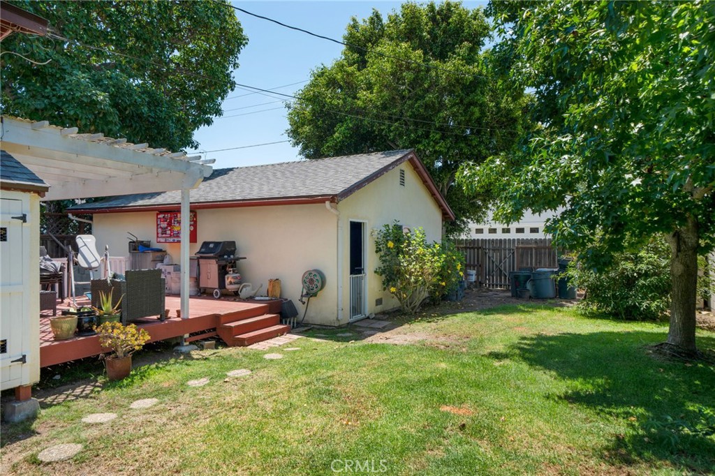 275 Flower Street