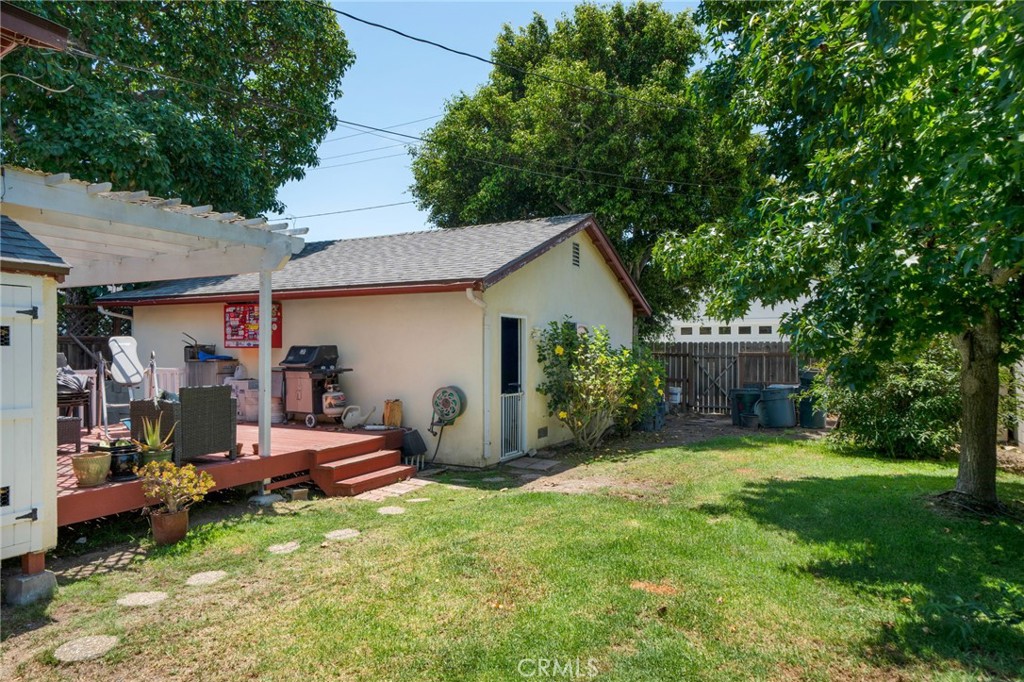 275 Flower Street