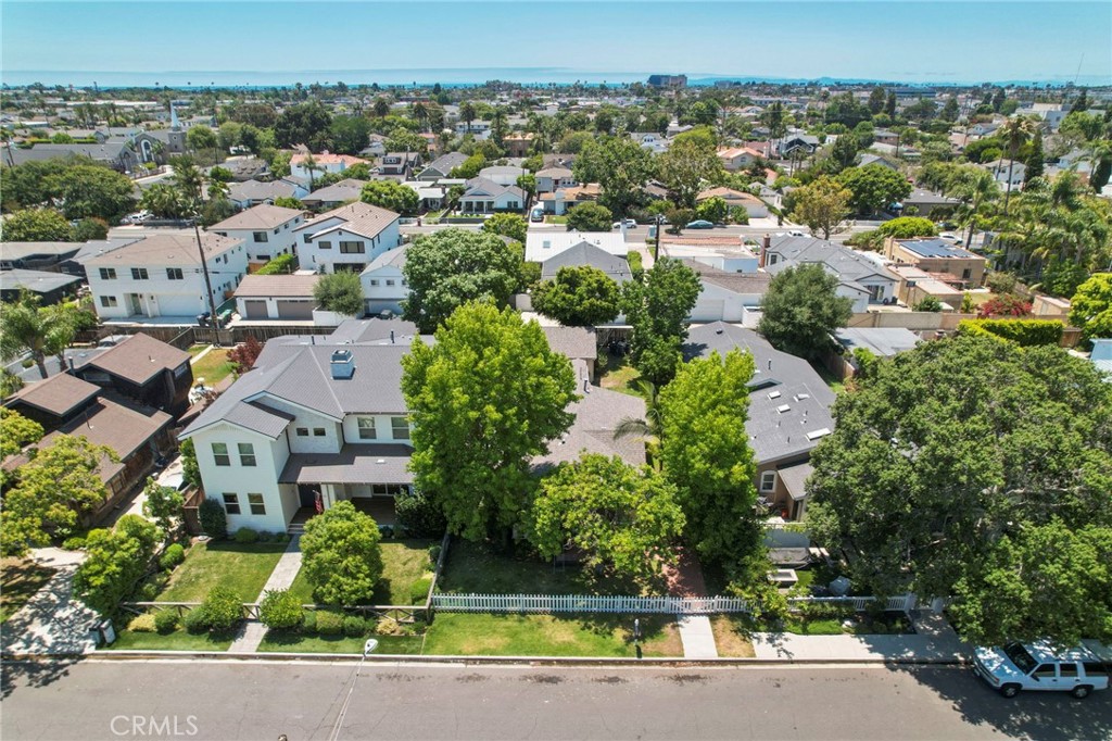 275 Flower Street