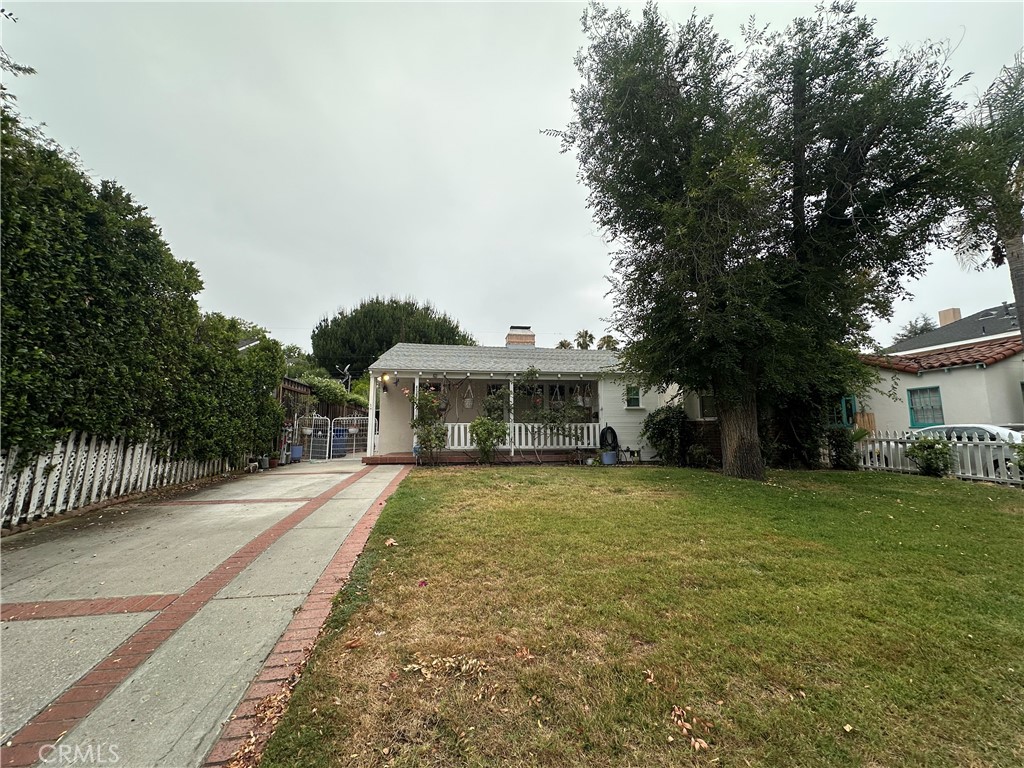 4309 Saint Clair Avenue