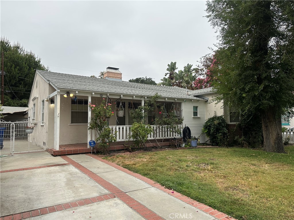 4309 Saint Clair Avenue