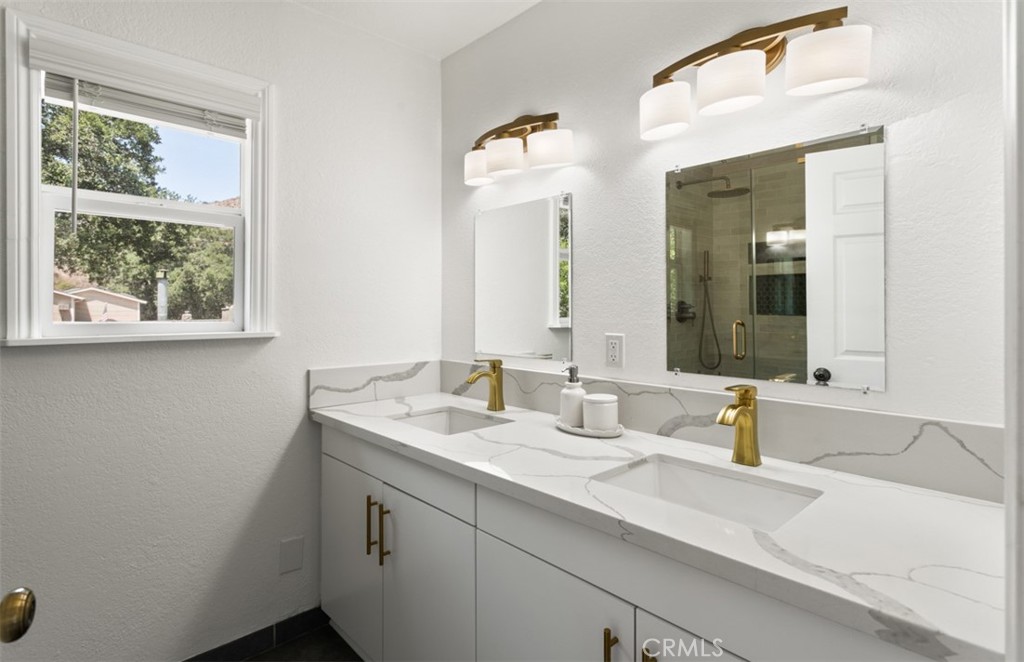 28672 Silverado Canyon Road