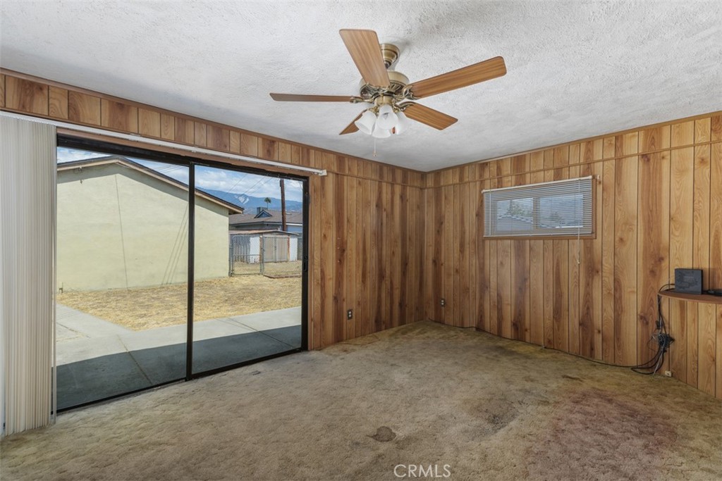 1106 E Alexander Avenue